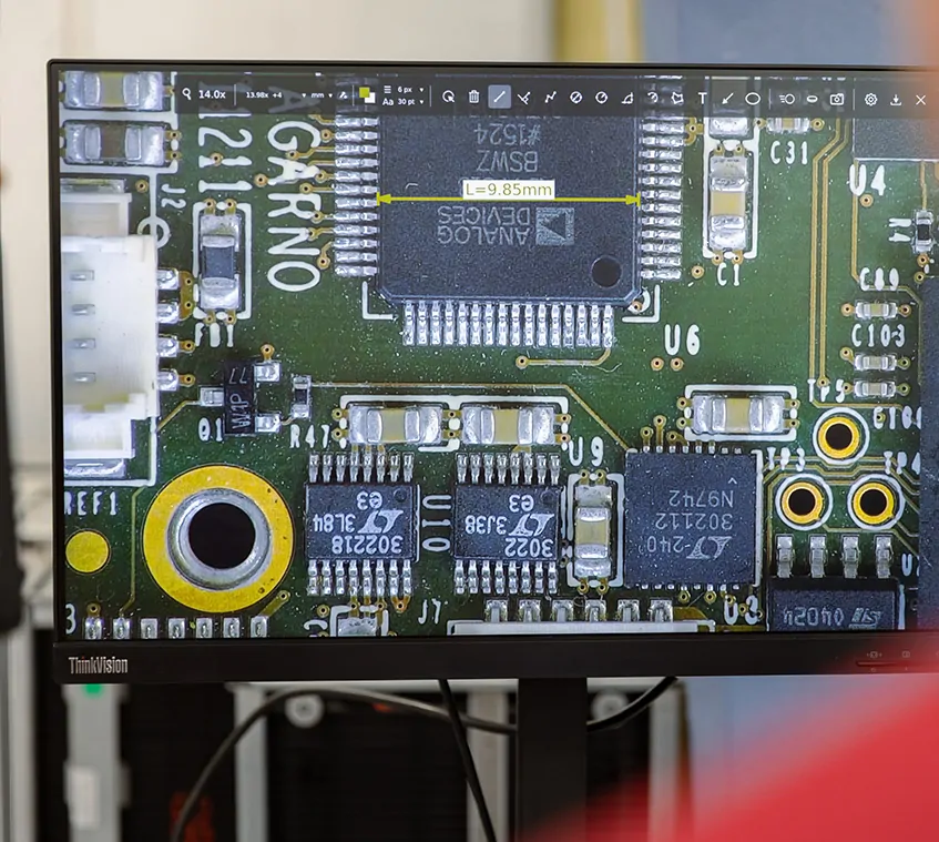 Using digital microscope measurement software to verify PCBs